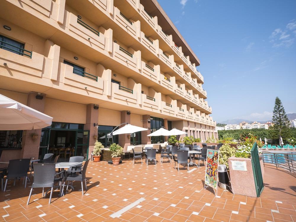 Victoria Playa Hotel 4*