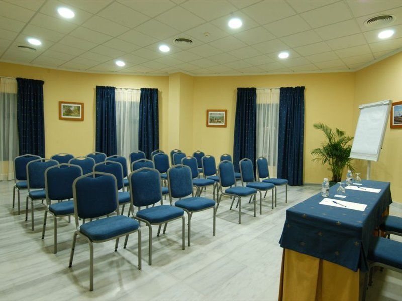 Victoria Playa 4*